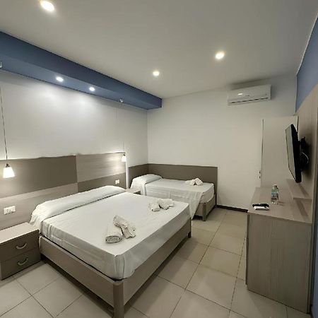 Apartamento Cassiopea CTA Exterior foto