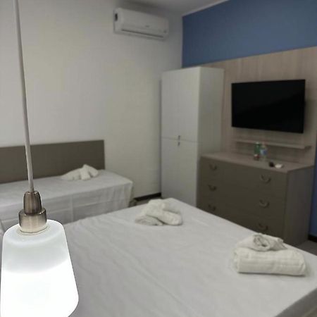 Apartamento Cassiopea CTA Exterior foto
